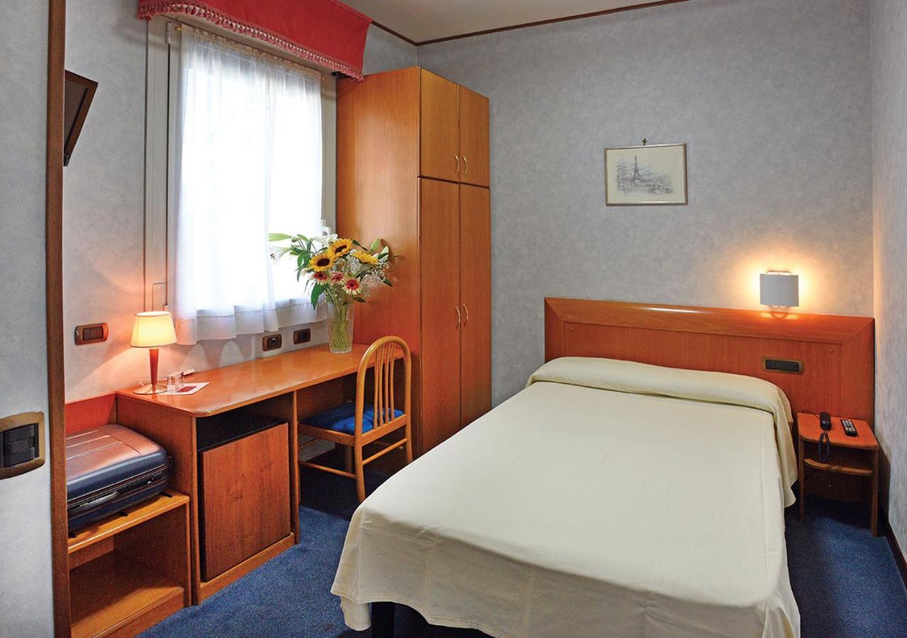 Hotel Autostrada Padova Dış mekan fotoğraf